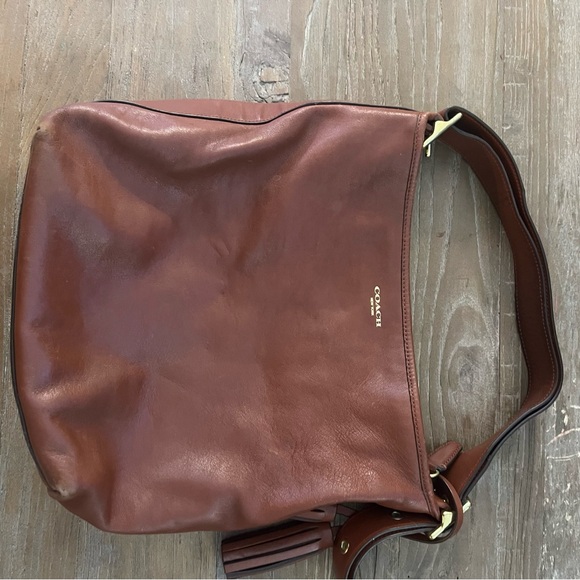 Coach Handbags - Coach Tan Leather Shoulder Bag